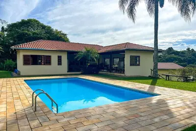 Image de Casa de campo c piscina e natureza em Mairinque/Sp