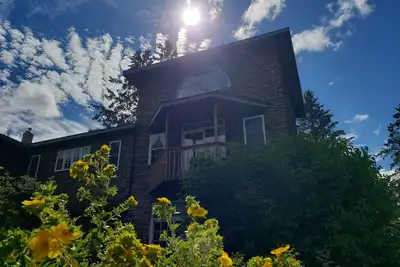 Image de Central to Resort Territory