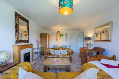 Image de Family and Friends 5-bed 2 bathroom Pilrig apartment