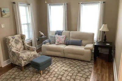 Image de The Cottage By The Gulf - Just Steps To The Beach!