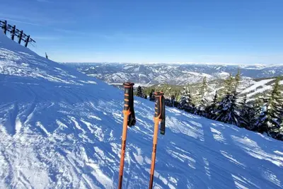 Image de Penthouse w/Mountain Views and Fireplace. Roof Top and Ground Hot Tubs!