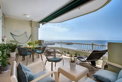 Maison de vacances 'Mi casa de Radazul' avec vue sur la mer et Wi-Fi.