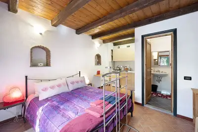 Image de Maison de vacances 'Ca' Kira' avec vue sur les montagnes, piscine partagée et Wi-Fi.