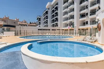 Image de Jones Apartment, Wifi, Swimming Pool! new!
