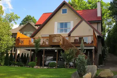 Image de Cozy Waterfront on Puslinch Lake