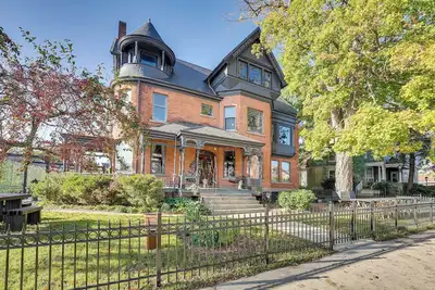 Image de Stunning Historic Home w/ Original Features!