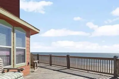 Image de Stunning Beachfront 3 Bedroom Home, CoralMoonBeach