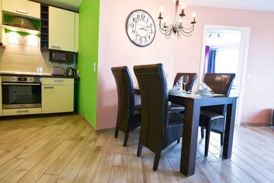 Image de Nd53 on the 5th floor - Enjoy your vacation in a prime location right by the sea.