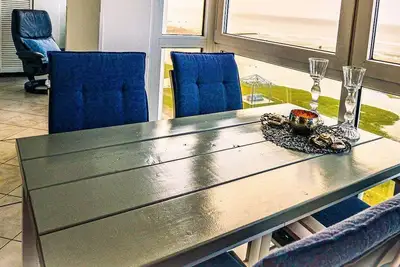 Image de Penthouse H513 - Your box seat in Haus Horizont, Sahlenburg with sea view