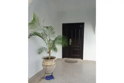 Image de Furnished Apartment with a Spacious Garden