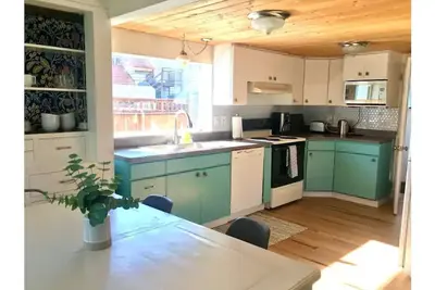 Image de Cottage in the Heart of Fairbanks