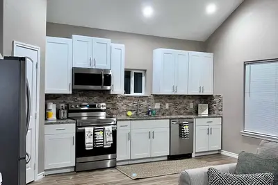 Image de New Construction Home in Family Friendly Neighborhood - Minutes from Lake Conroe