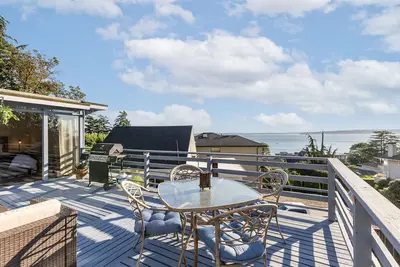 Image de Stunning Ocean View Home walking to Richmond Beach