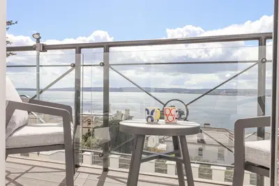 Image de Bay Sea View, family friendly, luxury holiday cottage in Torquay