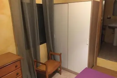 Image de Complete apartment 4 persons (2 in bed and 2 in sofa bed) central in Tíjola