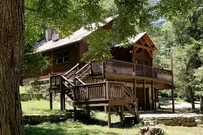 Image de Rustic and Unique in a Remote location