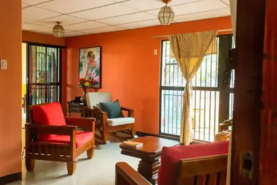 Image de 4br Family Safe Friendly Home w/ Large Yard, WiFi & Ac