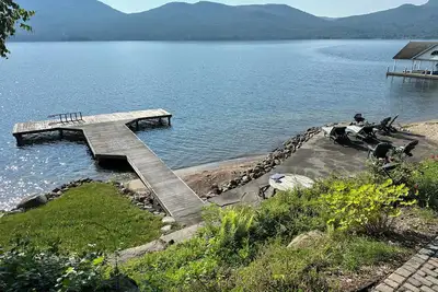 Image de Lake George lakefront- 300ft private shoreline, modern update w/ view, new host