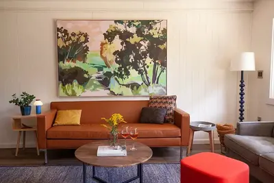 Image de Hunter Hideout - Fire Pit, 1 Mile to Hunter Mountain Ski Resort!