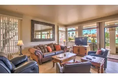 Image de Beautiful Southwest Casita - Pool, Tennis/Pickleball Haven!