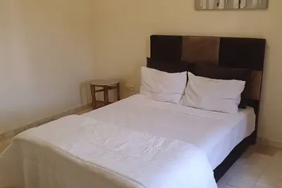 appartement avec piscine très bien meublée