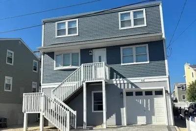 Image de Beach Haven. 1st floor. 3 bedroom. \"Blue Haven\"