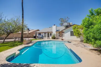 Image de Modern Private Chandler Paradise w/ Pool