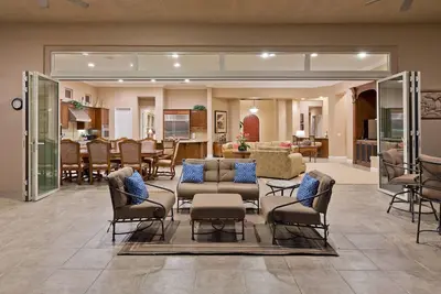 Image de Luxe Pga West Villa - Mtn View, Pool/Spa, Gameroom