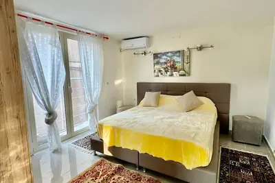 Image de Royal Villa by Hillside Xh. D apartments ™️