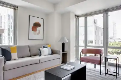 Image de Bright East Cambridge 1br w/ Gym & Roof nr Kendall Sq, by Blueground