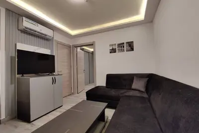 Image de 45m chambre luxe vue royale près de tous les services