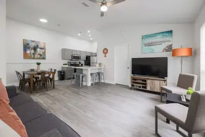 Image de WeWelcome you to Awesome in Suburban Austin