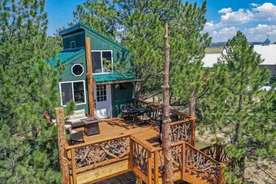 Image de Mountainside Tree House Retreat