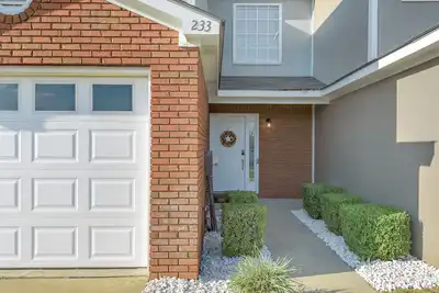 Image de J&Y Family 3br/2. 5ba / LuxuryTownhouse