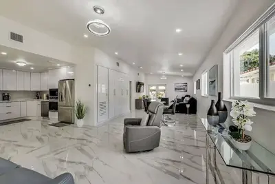 Image de Luxurious Tropical Private Oasis by Mia Airport