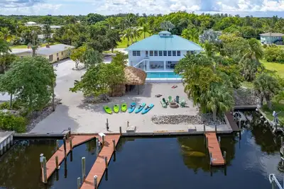 Image de Blue Heron * fish, boat, wine, dine, relax, repeat