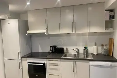 Image de Newly renovated apartment with a great patio