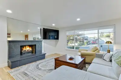 Image de New! Modern Mountain 5br Getaway, 15-40 minutes from 7 ski resorts Sleeps 12