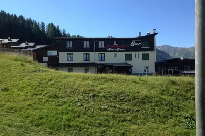 Image de Superbe chalet été, rénové 12-15 pers, Jacuzzi, Peisey-Vallandry Les Arcs