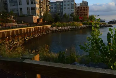 Image de Luxury Hudson Riverfront Apartment