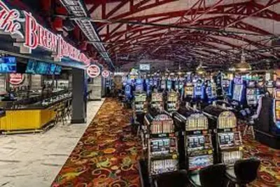 Image de Beautiful 2 Queen Bedroom