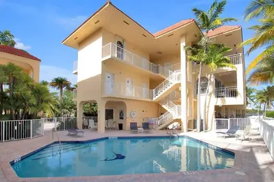 The beautiful Oceanside Isle