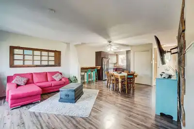 Image de Cute town house