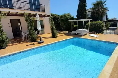 Image de Cheerful 2 bedroom villa with private pool