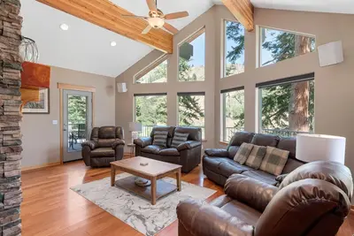 Image de Leavenworth Mtn. Retreat -Home Close to Town