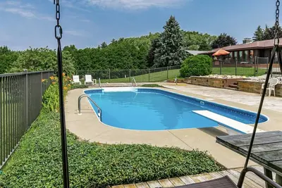 Image de Pompey Hills w/pool - 15 minutes from Syracuse