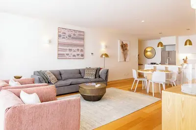 Image de The Rox Luxe Hobart City Apartment