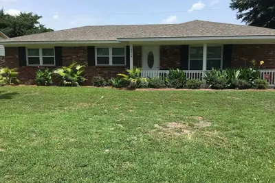 Image de Grandparents Ranch House in Thunderbolt!
