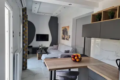 Image de Acropolis Lux 2 Bedroom Apt, Cbd, H/Tub, fast Wifi-1min from Museum&Metro station