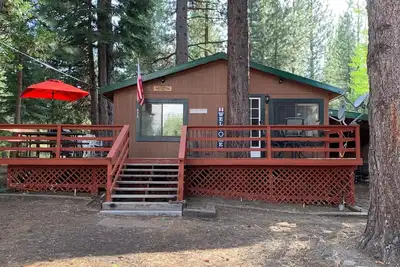 Image de Wi-Fi 2 bed/2 bath Peaceful Calpine Retreat!